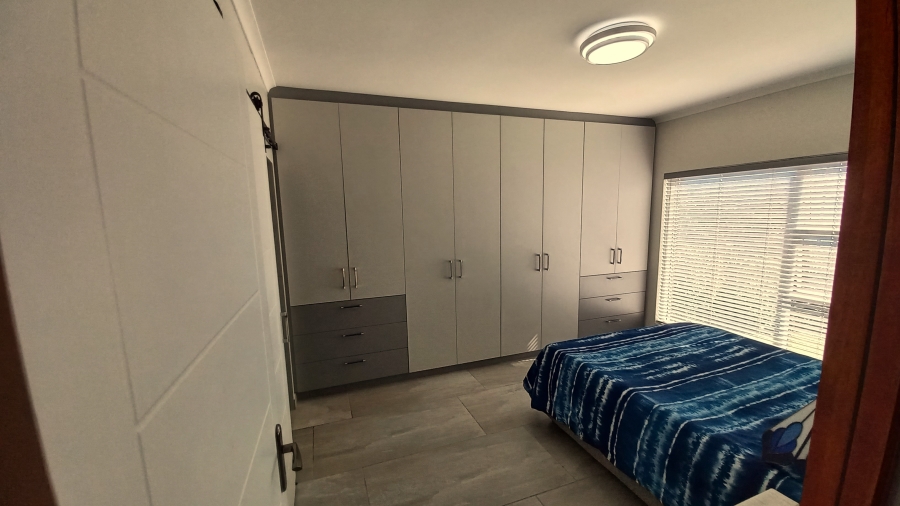 3 Bedroom Property for Sale in Kleinkoornhuis Western Cape
